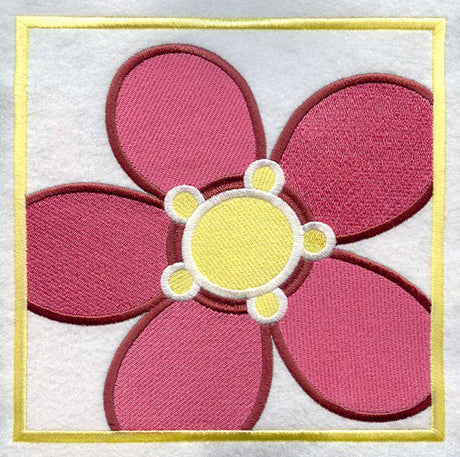 Darling Daisy Square