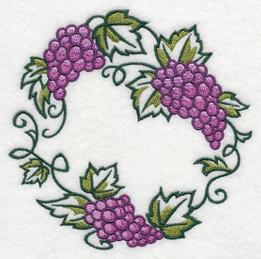 Graceful Grape Bunch Wreath