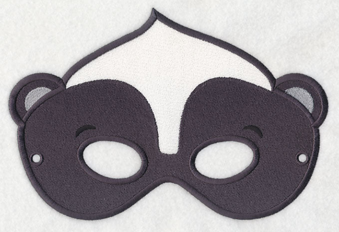 Woodland Skunk Mask - Large
