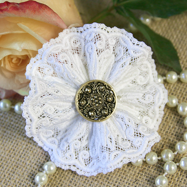 Ruffled Brooch (Battenburg Lace)