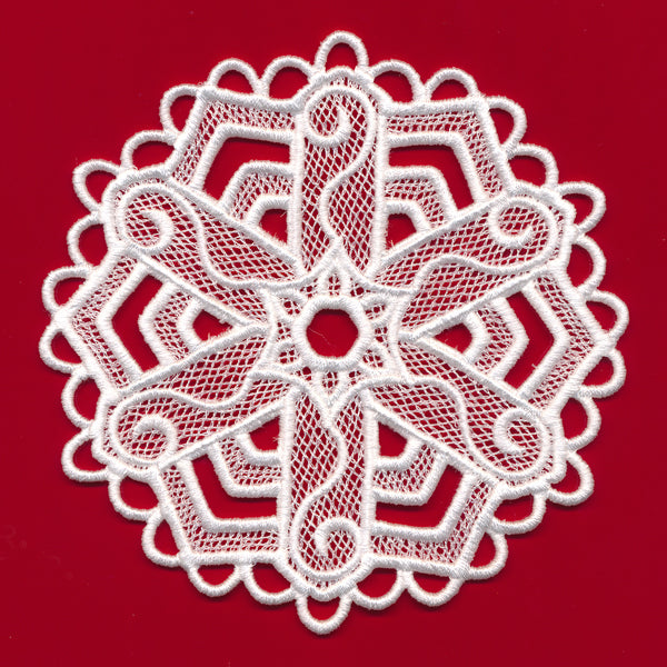 Scalloped Snowflake (Lace)