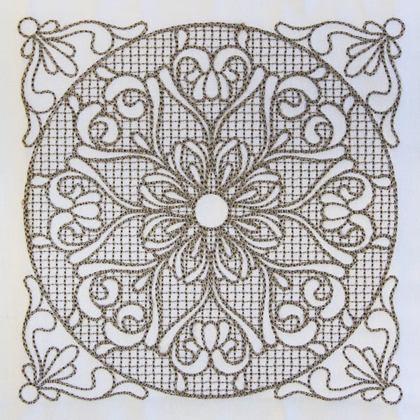 Baroque Beauty Square 4 (Trapunto)