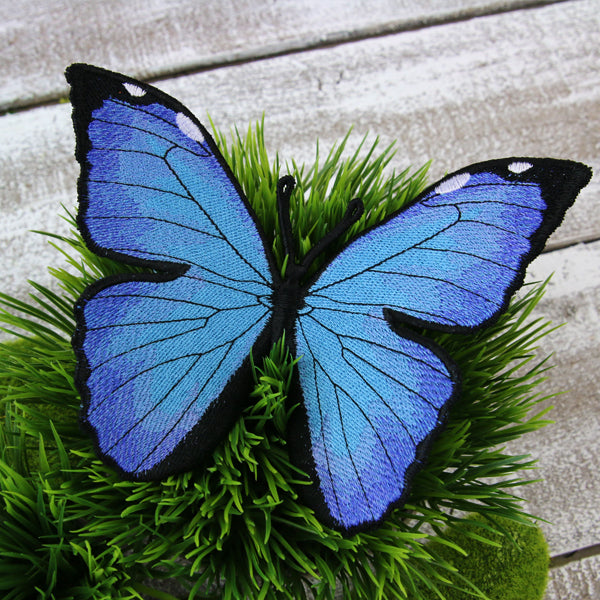 Free-Flying Giant Blue Morpho (In-the-Hoop)