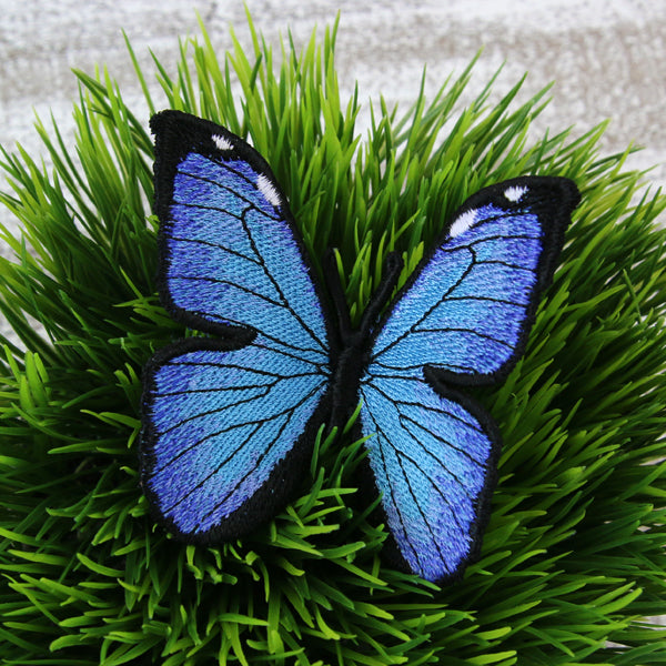 Free-Flying Giant Blue Morpho (In-the-Hoop)