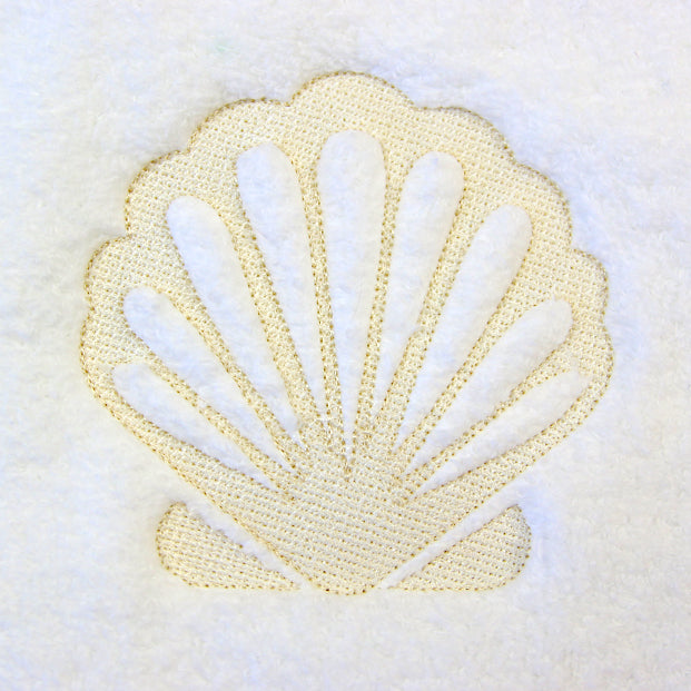 Blissful Fan Seashell (Embossed)