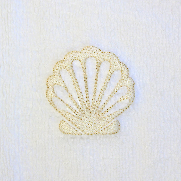 Blissful Fan Seashell (Embossed)