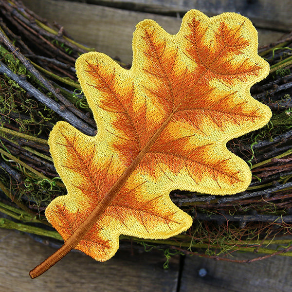 Autumn Oak Leaf (In-the-Hoop)