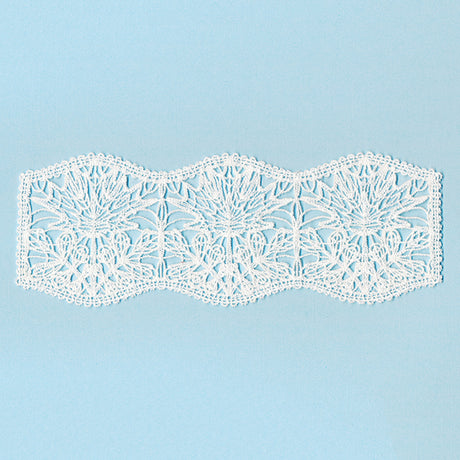 Delicate Autumn Border (Battenburg)