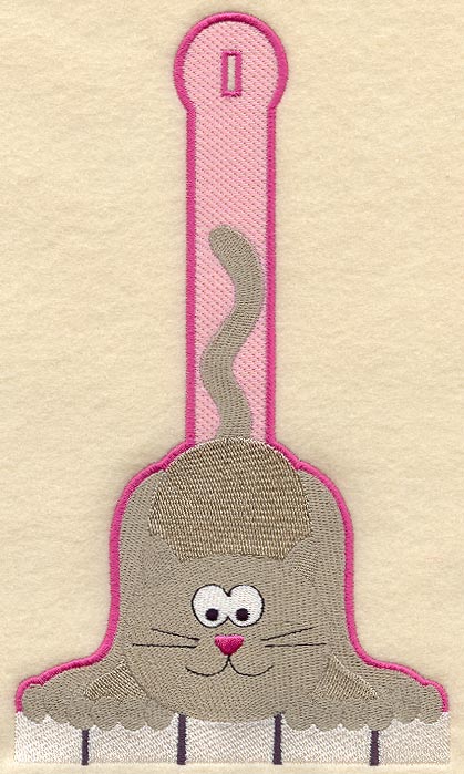 Crouching Kitty Towel Topper