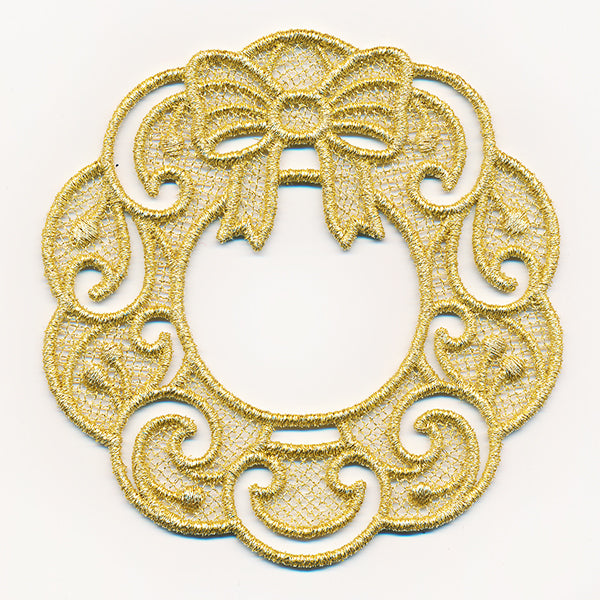 Holiday Wreath Gift Topper (Lace)