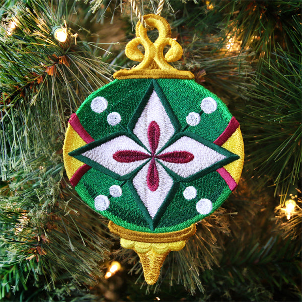 Art Nouveau Christmas Ornament (In-the-Hoop)