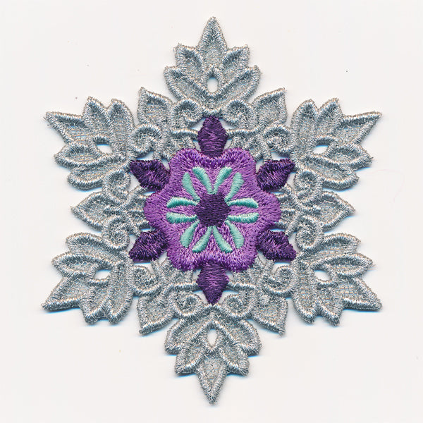 Petunia Blossom Snowflake (In-the-Hoop)