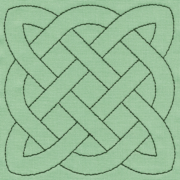 Shield Celtic Knotwork (Double Run)