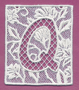 Bunting Letter Q (Lace)