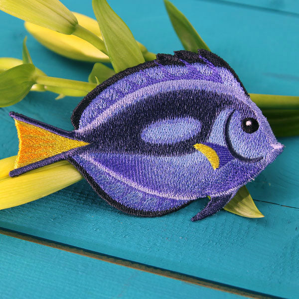 Beautiful Blue Tang (In-the-Hoop)