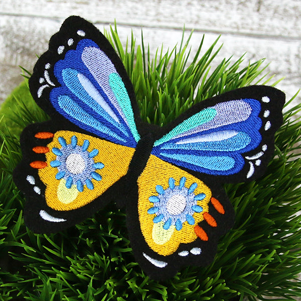 Freestanding Fabric Fantastical Butterfly (In-the-Hoop)
