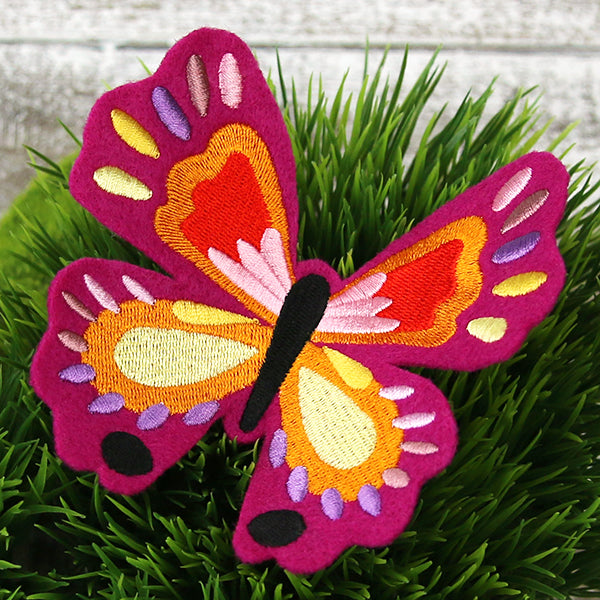 Freestanding Fabric Vibrant Butterfly (In-the-Hoop)