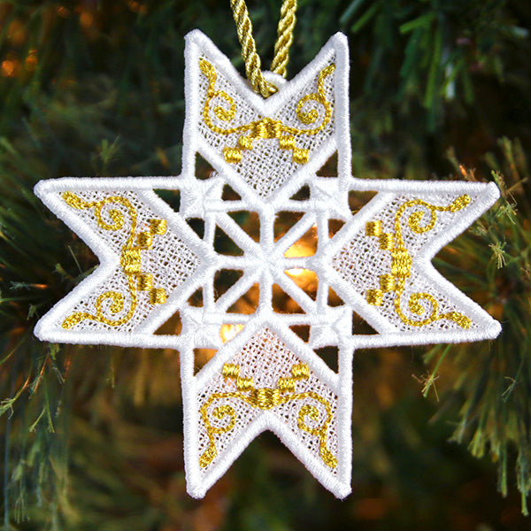 Sparkling Christmas Ornament (Lace)