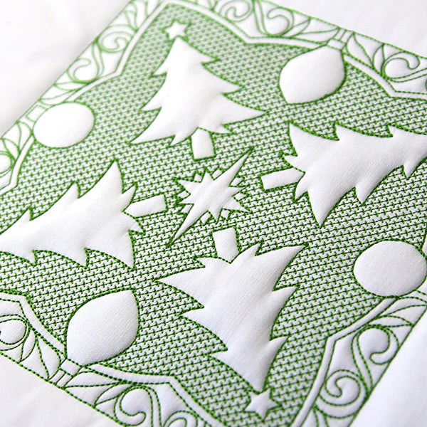 Christmas Traditions - Tree (Trapunto)