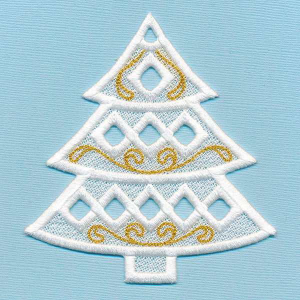 Dazzling Christmas Tree Ornament (Lace)