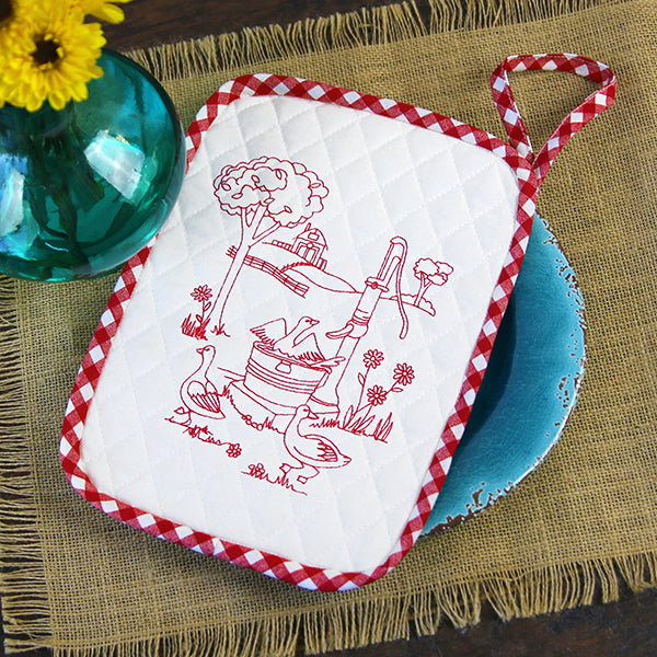 Classic Farm Scene - Water Pump (Redwork)