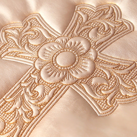 Flourishing Western Cross (Trapunto)