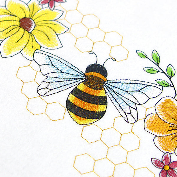 Buzzing Bee and Blooms Border