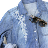 Dainty Flourishes Spray