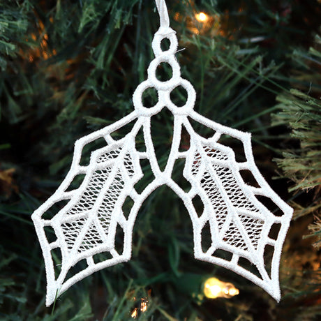 Yuletide Treasures - Holly (Lace)
