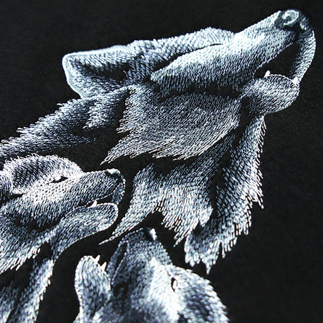 Midnight Howling Wolves