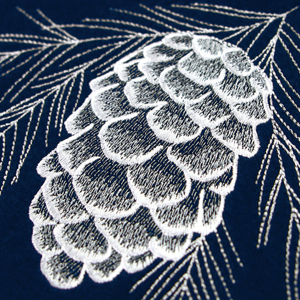 Frosted Pinecone Corner