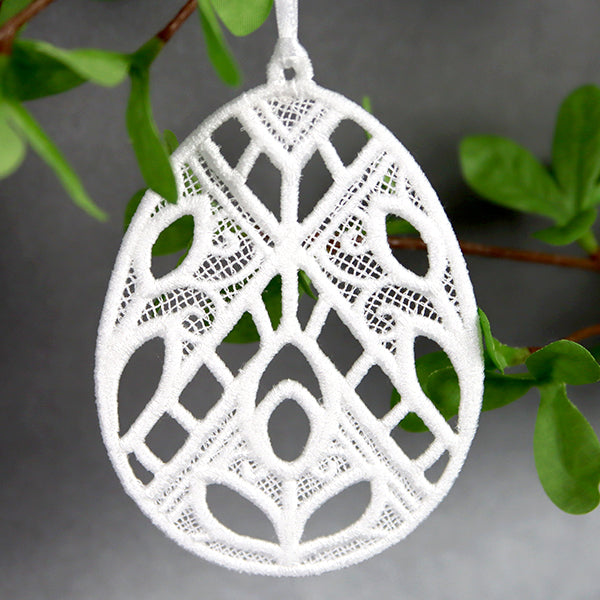 Easter Treasures - Egg 3 (Lace)