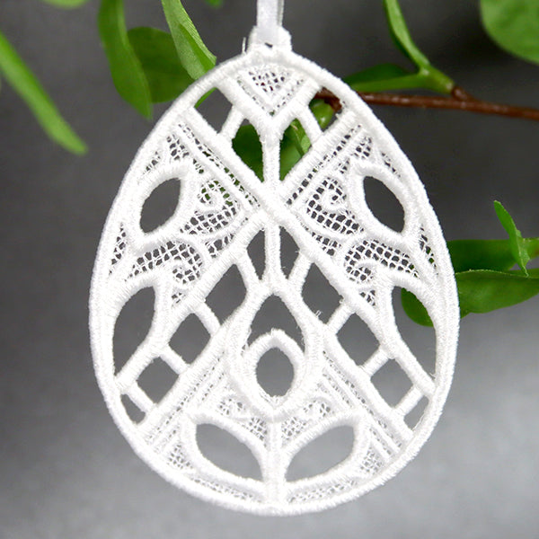 Easter Treasures - Egg 3 (Lace)