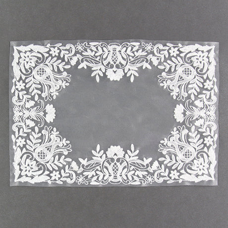 Fancy Florals Doily (Organza)