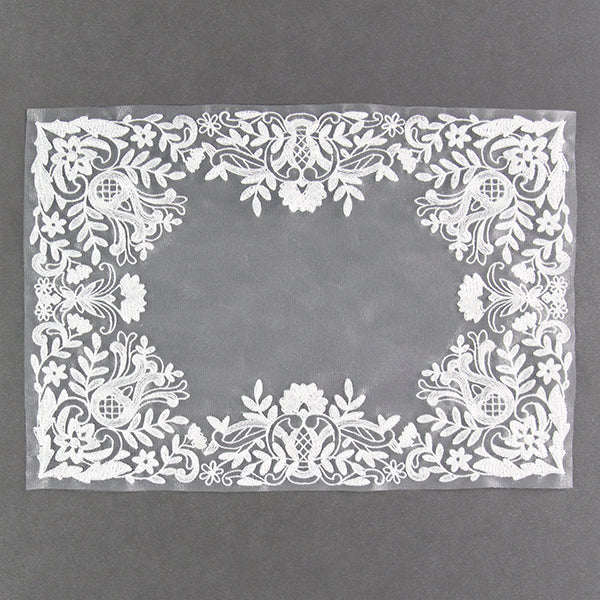 Fancy Florals Doily (Organza)