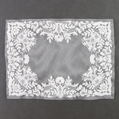 Fancy Florals Doily (Organza)