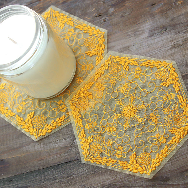 Buzzing Details Honeybee Doily (Organza)