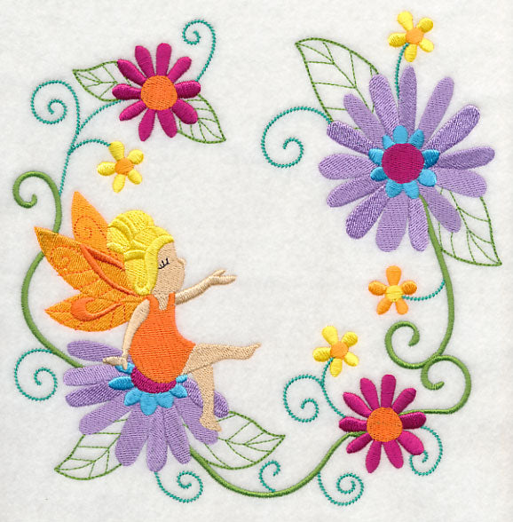 Fairy Delilah with Daisy Wreath