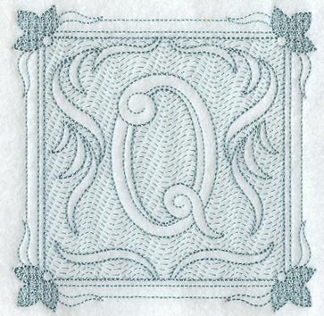 Victorian Scroll Letter Q (7.8 Inch) (Trapunto)