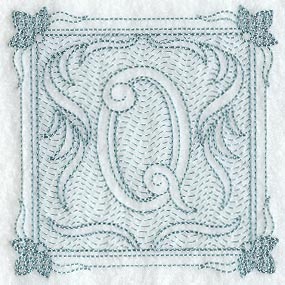 Victorian Scroll Letter Q (7.8 Inch) (Trapunto)