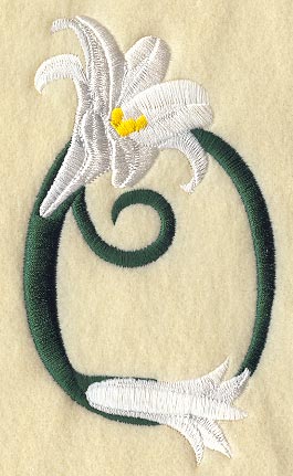Easter Lily Letter O - 5 inch