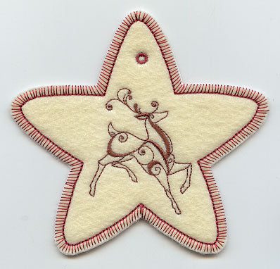 Reindeer & Swirls Gift Tag (In-the-Hoop)