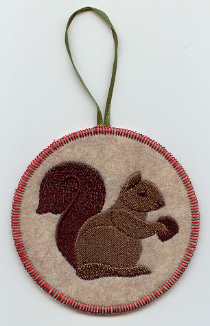 Northwoods Squirrel Ornament (In-the-Hoop)