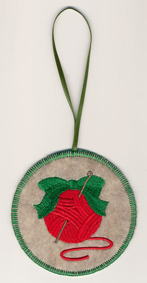 Crochet a Little Christmas - Yarn Ornament (In-the-Hoop)