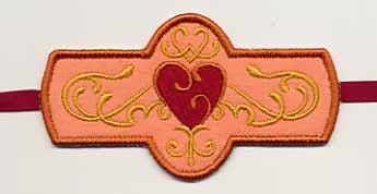 In Everything Give Thanks Heart Napkin Ring (In-the-Hoop)