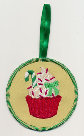 Peppermint Cupcake Ornament (In-the-Hoop)