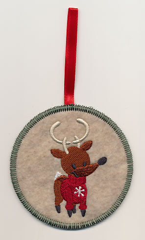 Baby Reindeer Prancer Ornament (In-the-Hoop)