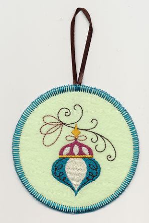 Christmas Whimsy 1 Ornament (In-the-Hoop)