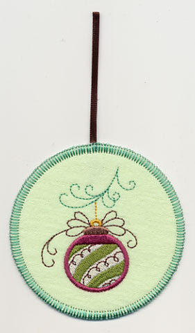 Christmas Whimsy 2 Ornament (In-the-Hoop)