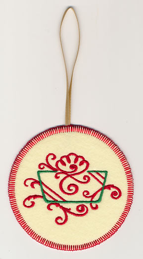 Fa La La Filigree Gift 1 Ornament (In-the-Hoop)
